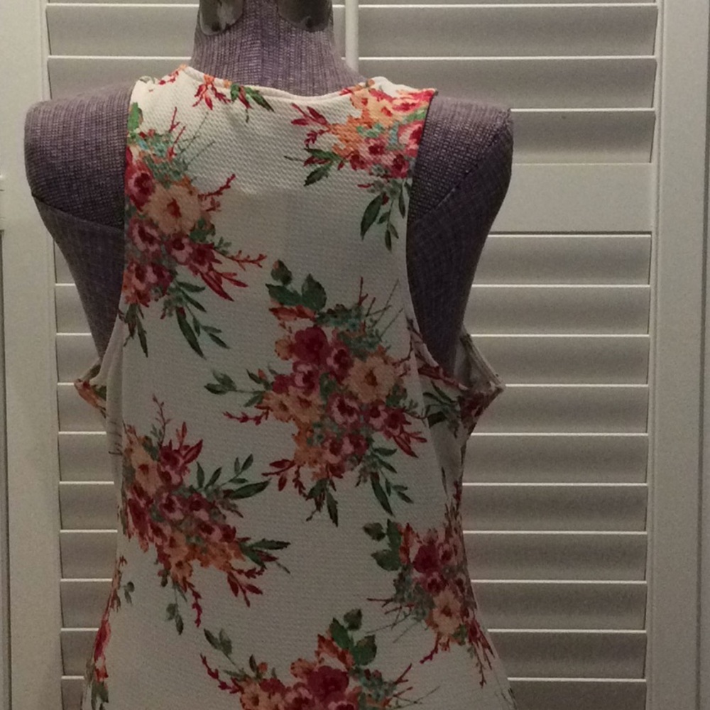 31  LoveJ BodyCon Floral Dress 2X NWT Stunner - Picture 4 of 8